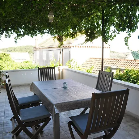 Pinta Apartment